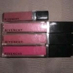 Givenchy Gloss Interdit. Ultra-Shiny Color Plumping Effect